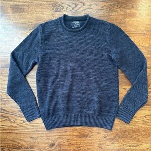 Abercrombie & Fitch Men's Dark Navy Textured Crewneck Sweater large
